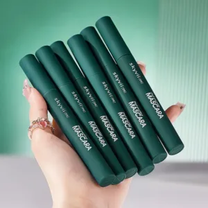 Ultra-Black Volumizing Mascara